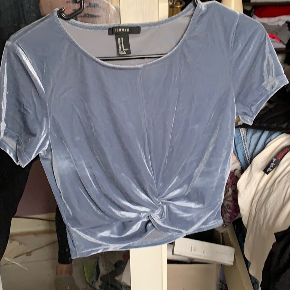 Grey blue cropped knotted velvet top